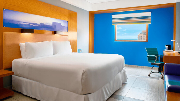 Aloft Ocean View King